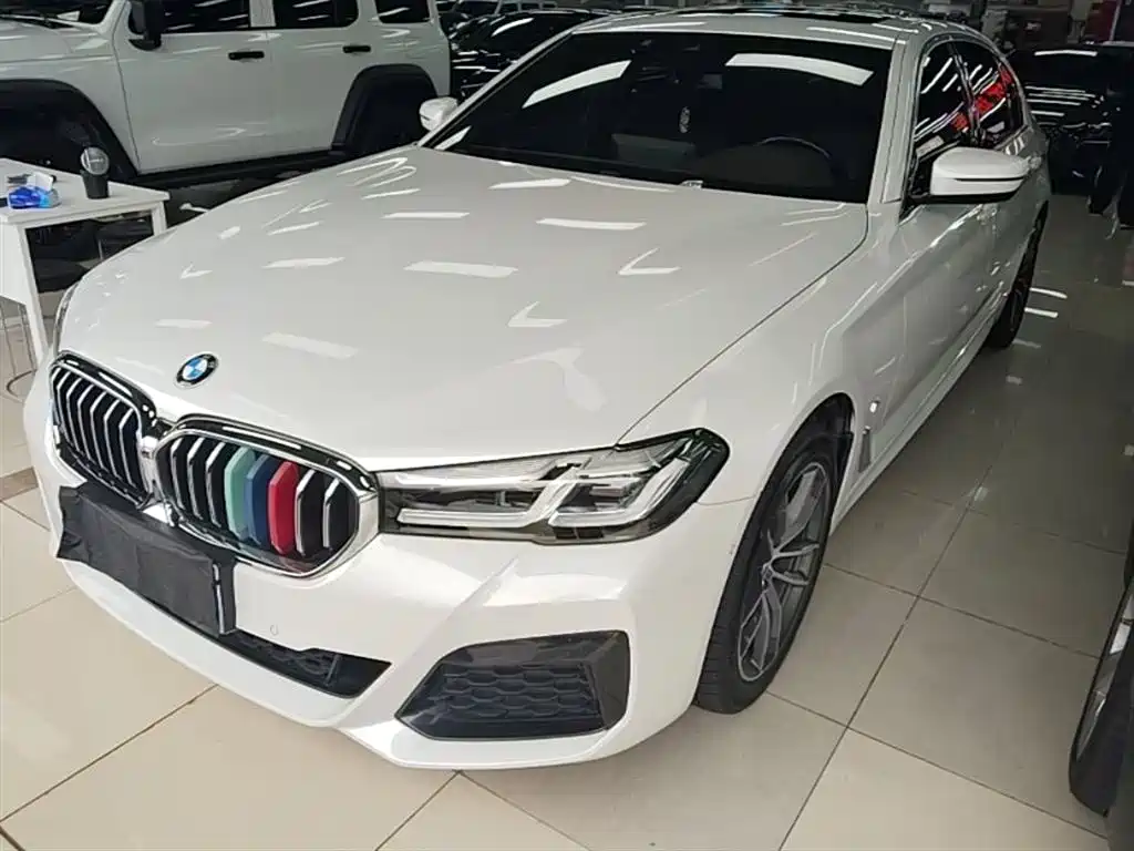 BMW 5 Series 2022
