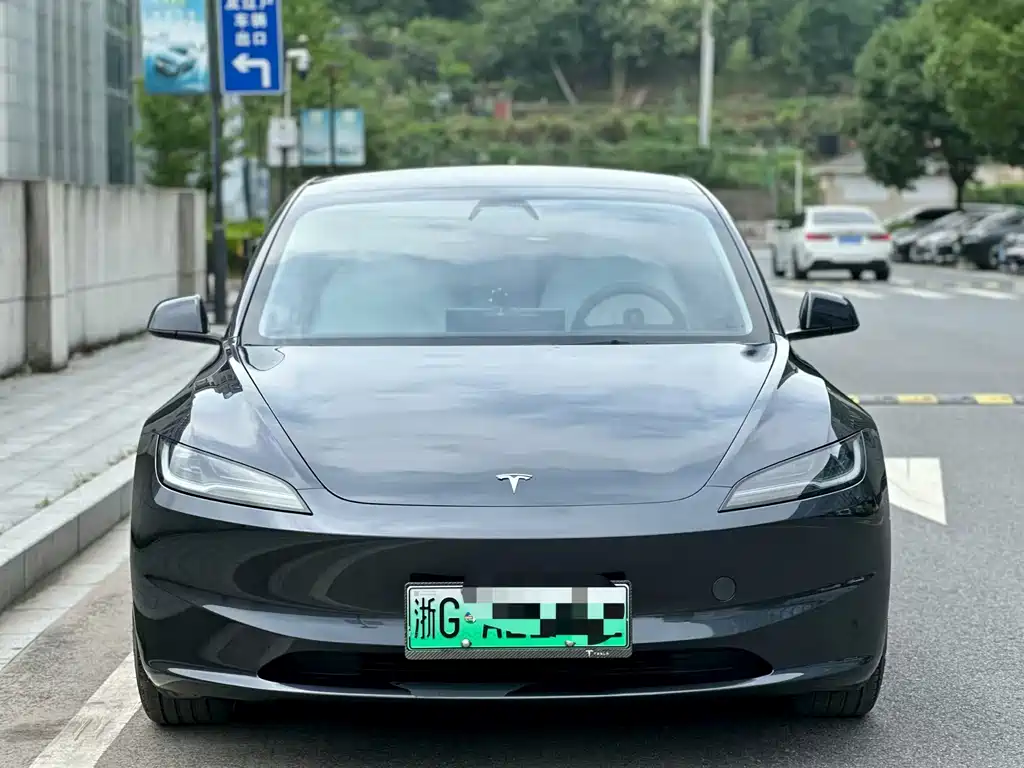 Tesla Model 3 2023 RWD Drive Dynamic Edition