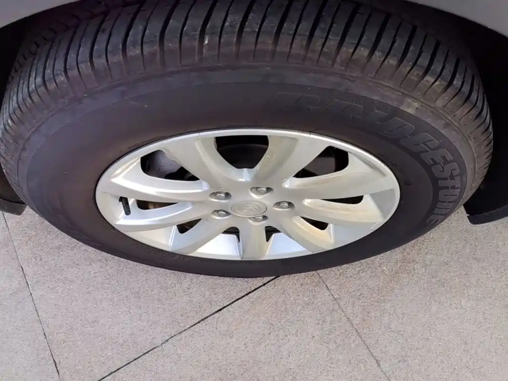 Buick Envision Plus — миниатюра 23