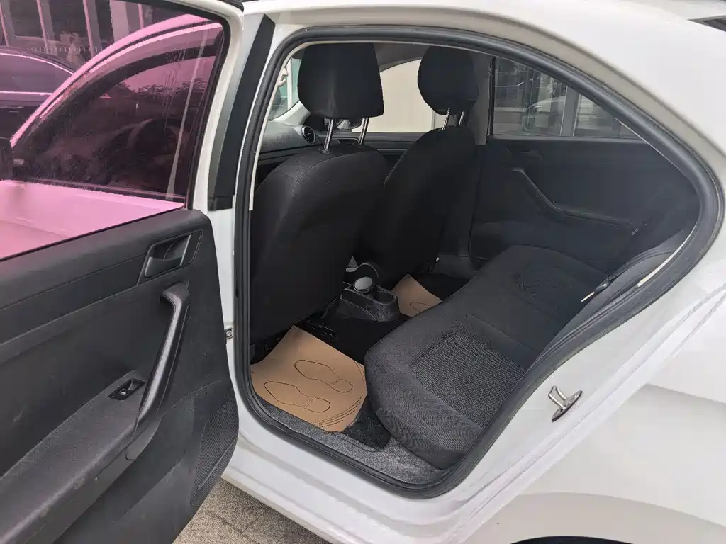 Volkswagen Jetta 2017 1.4L MT Fashion
