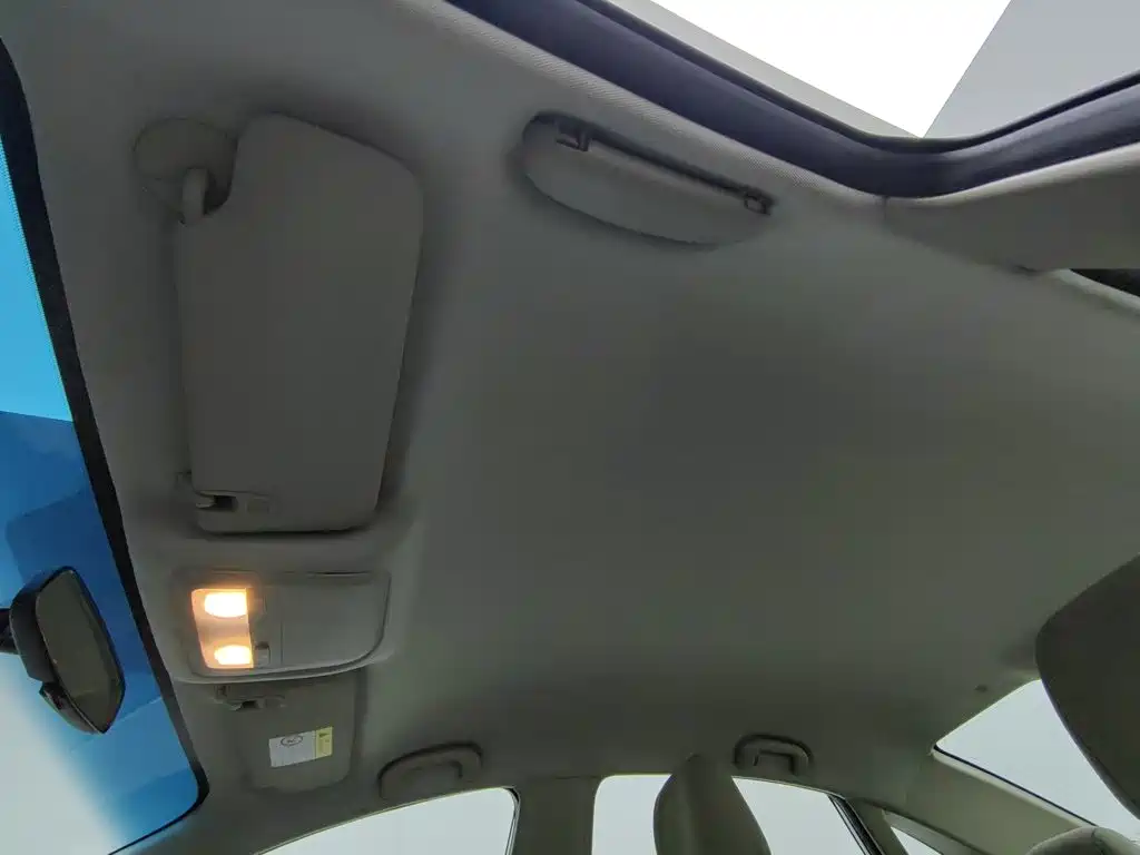 Buick Excelle — миниатюра 14