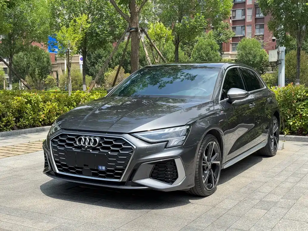 Audi A3 2023 Sportback 35 TFSI Fashion Sport Type