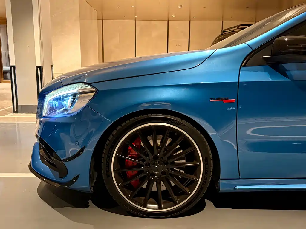 Mercedes-Benz A-Class AMG (Import) — миниатюра 8