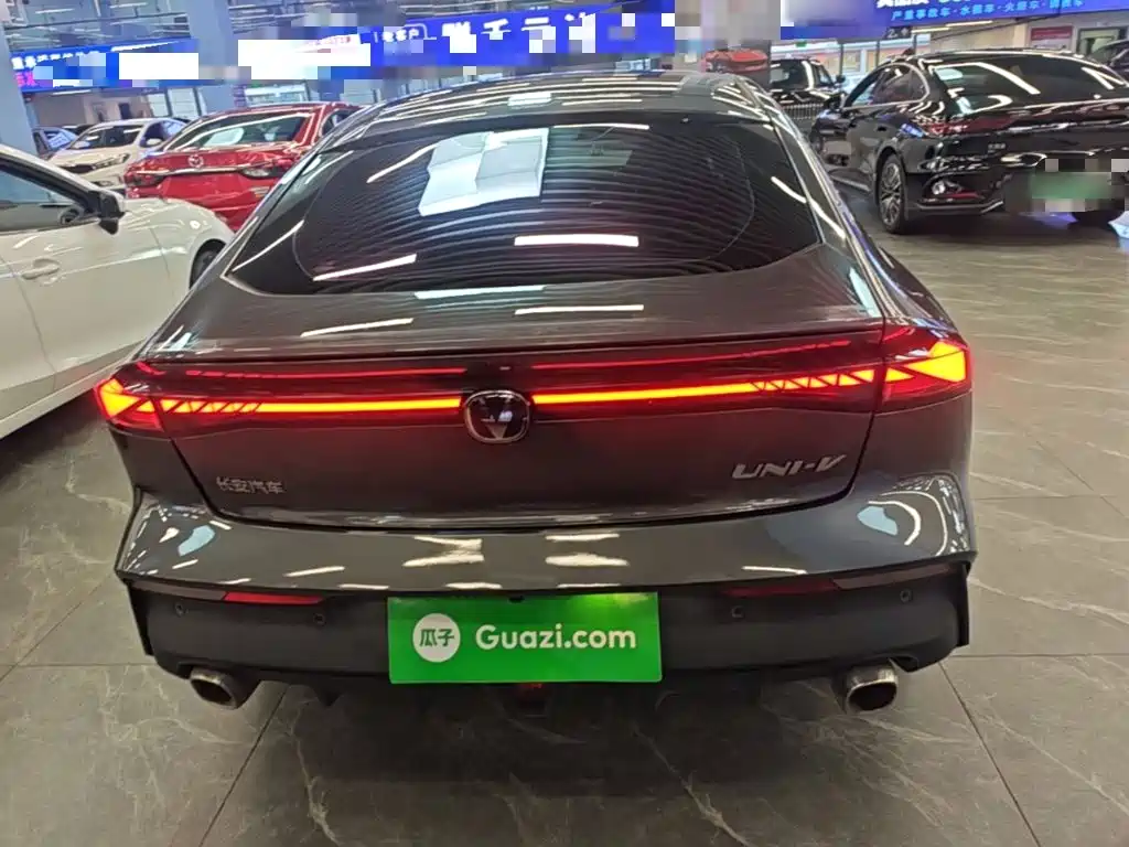 Changan UNI-V — миниатюра 6