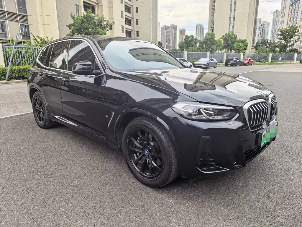 BMW iX3 — миниатюра 3