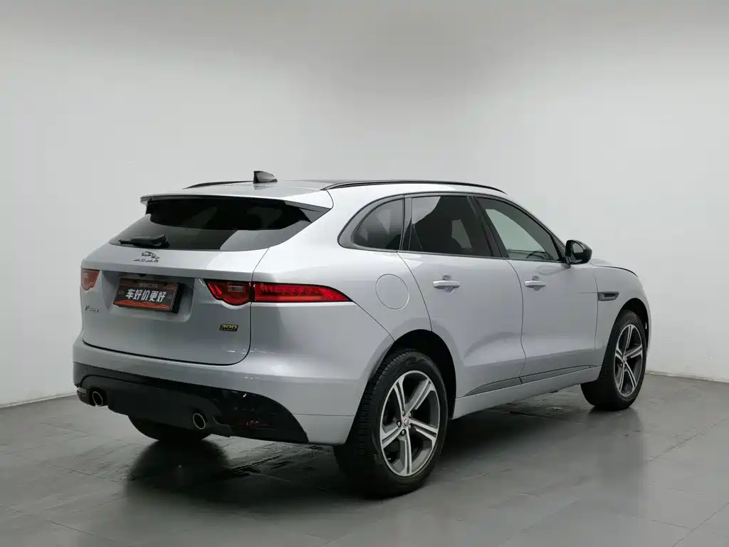 Jaguar F-PACE — миниатюра 2