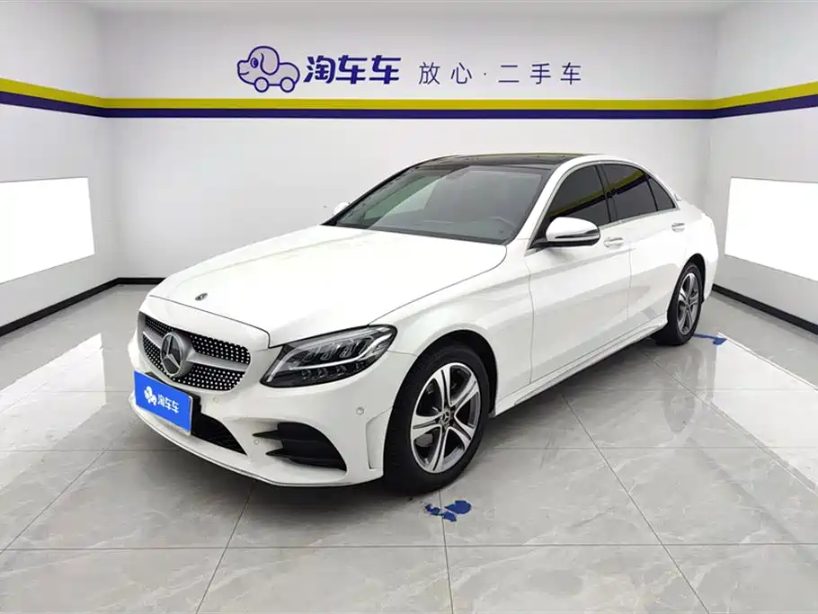 Mercedes-Benz C-Class 2021