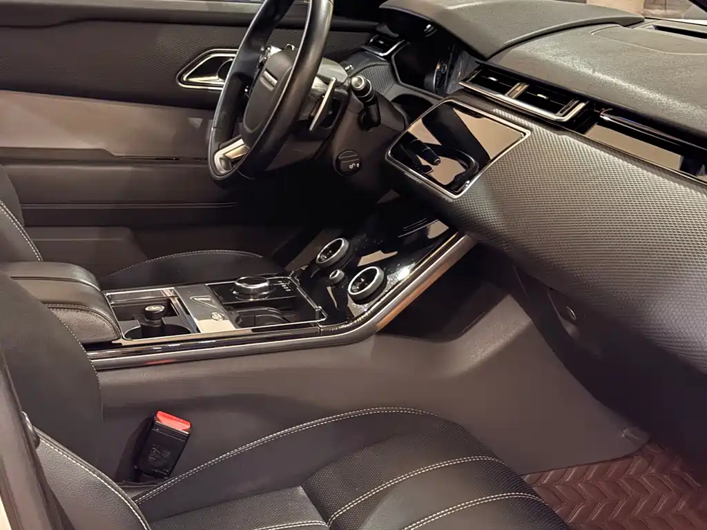 Land Rover Velar — миниатюра 4