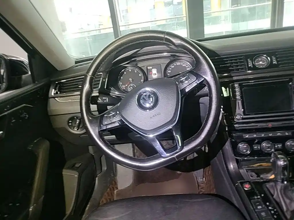 Volkswagen Passat — миниатюра 15