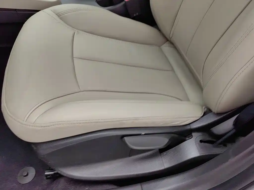 Buick Excelle — миниатюра 20