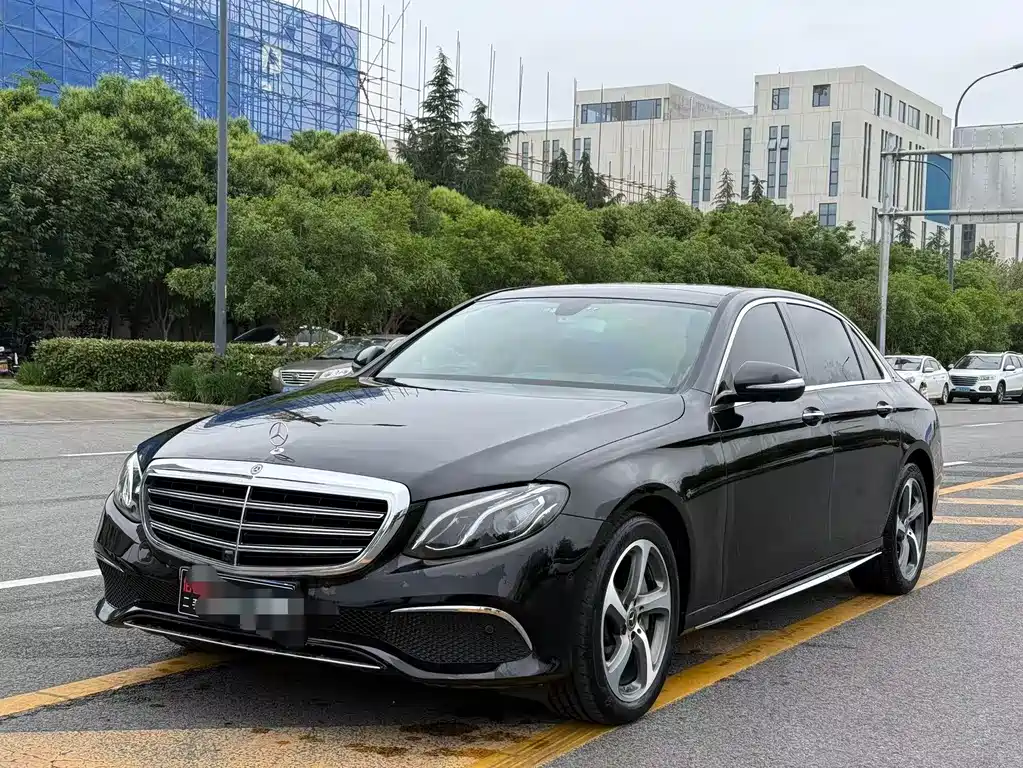 Mercedes-Benz E-Class 2019