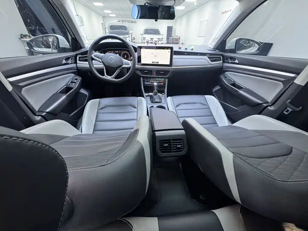 Volkswagen Bora — миниатюра 12