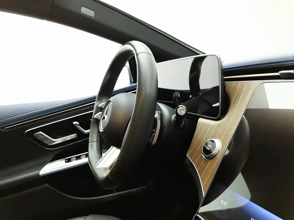 Mercedes-Benz EQE — миниатюра 22