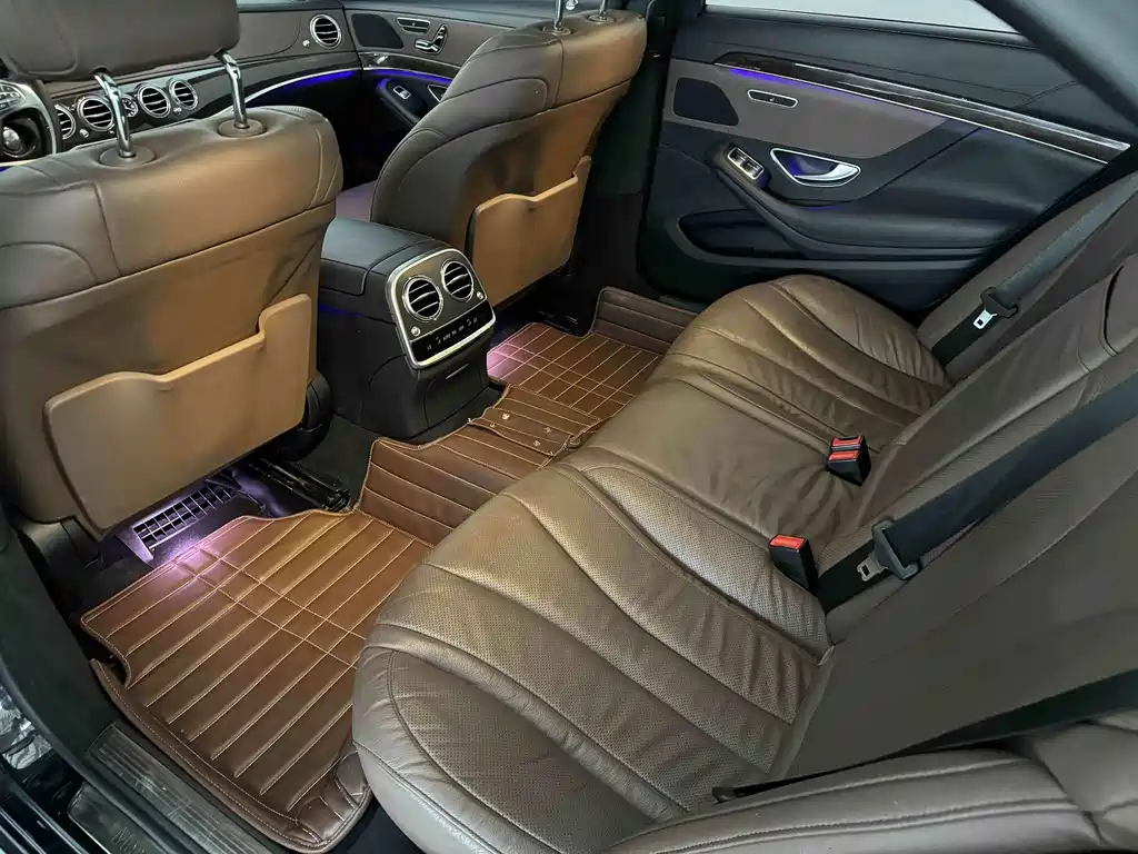 Mercedes-Benz S-Class — миниатюра 12