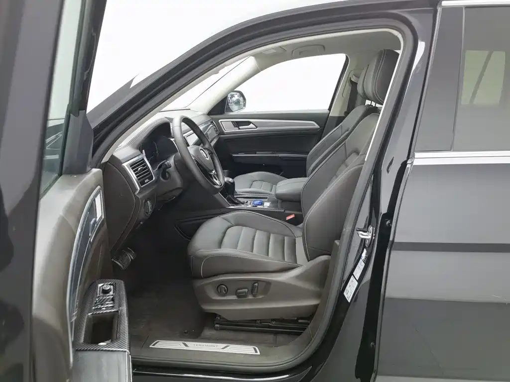Volkswagen Teramont — миниатюра 10