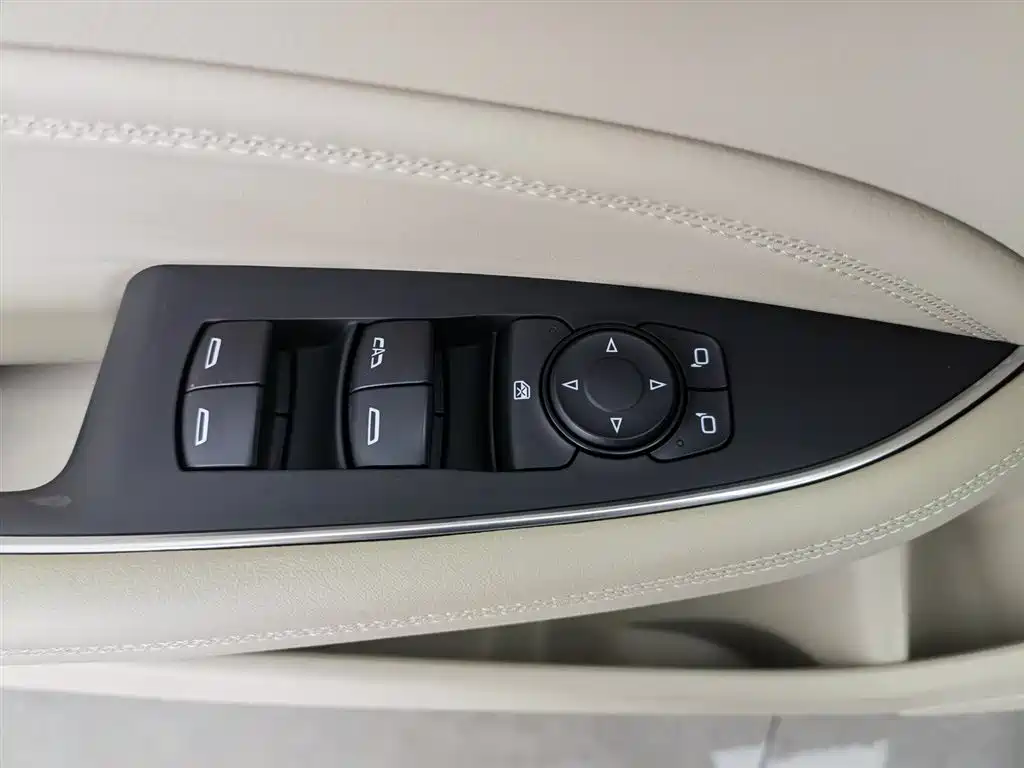 Buick Regal 2021 552T Elite