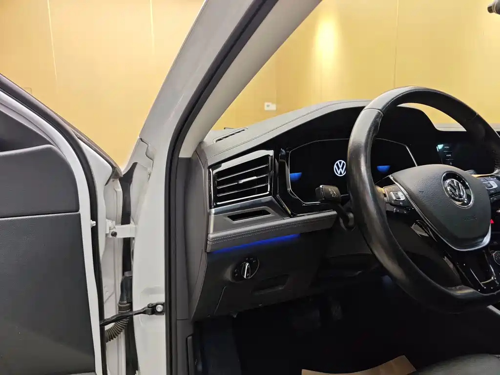 Volkswagen Sagitar — миниатюра 11