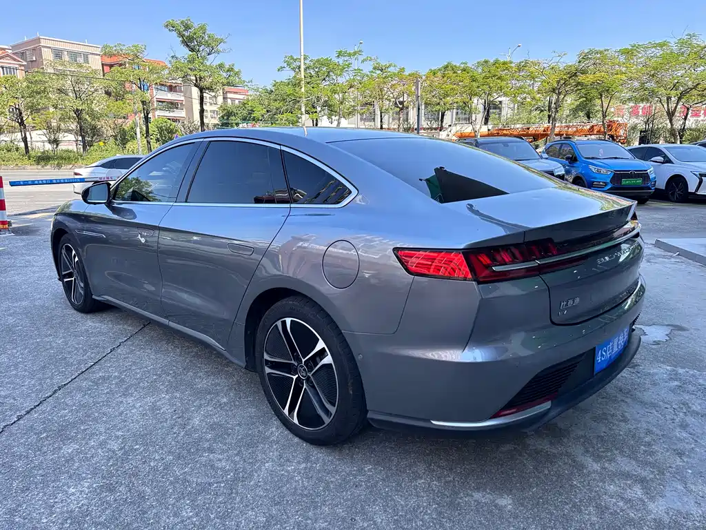 BYD Han — миниатюра 4