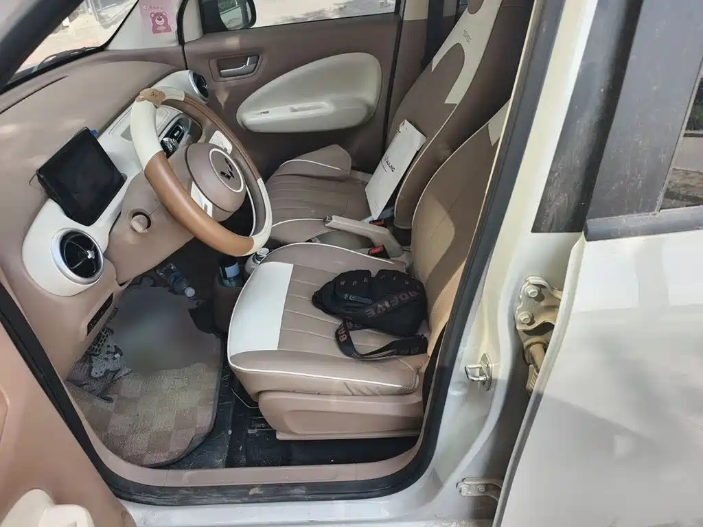 Wuling MINIEV — миниатюра 11