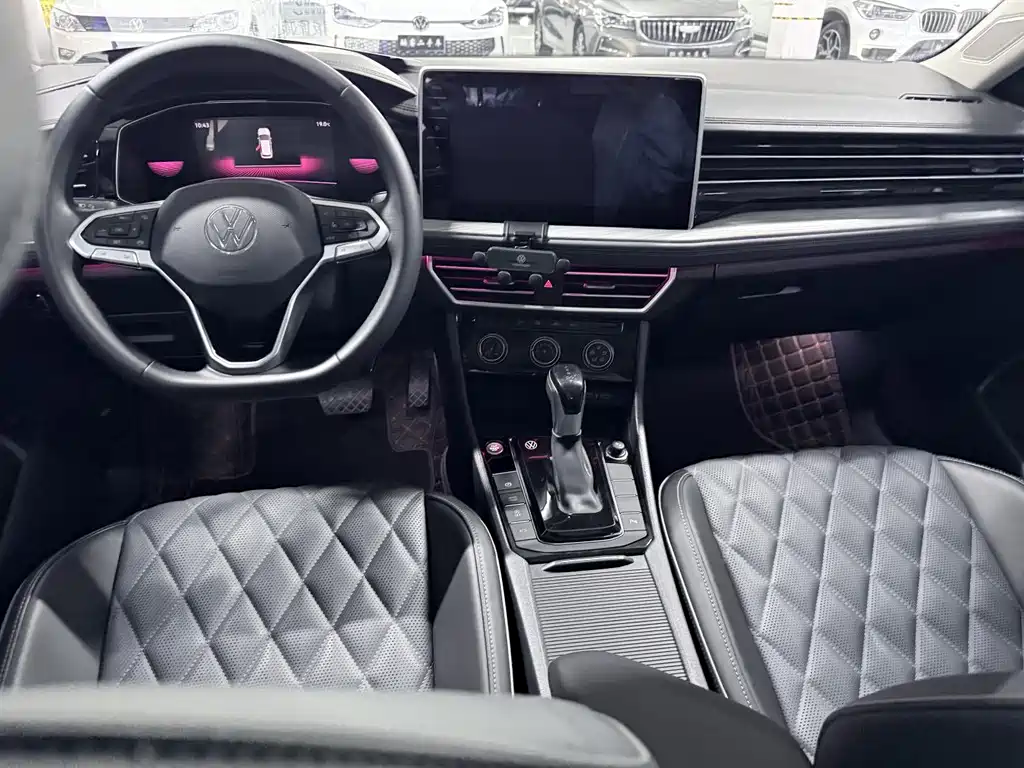 Volkswagen Sagitar — миниатюра 14