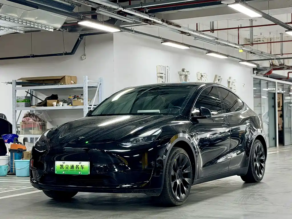 Tesla Model Y 2022 Facelift RWD Drive Dynamic Edition