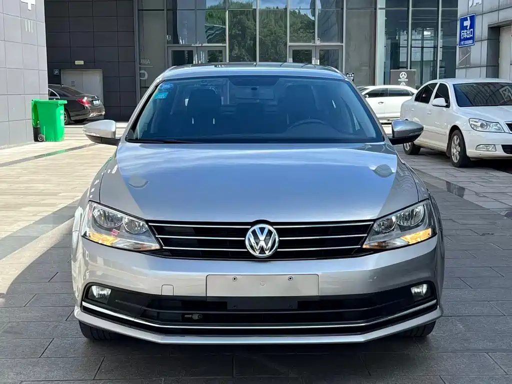 Volkswagen Sagitar — миниатюра 2