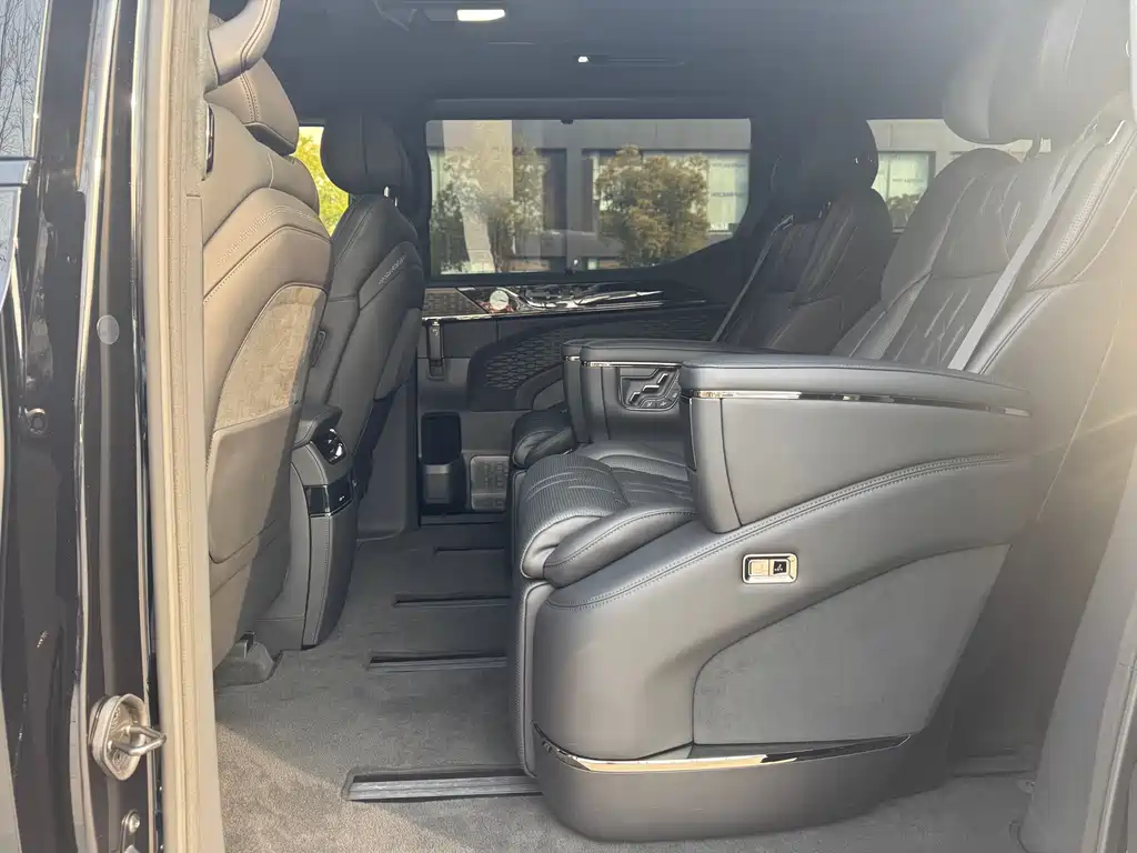 ZEEKR EXTREME KRYPTON 009