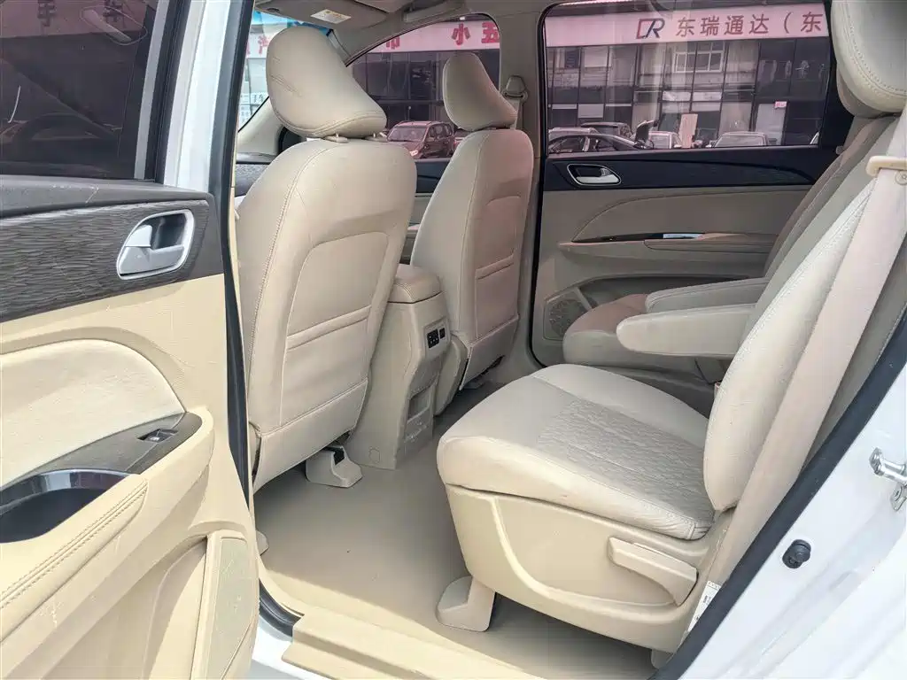 Baojun 730 — миниатюра 6