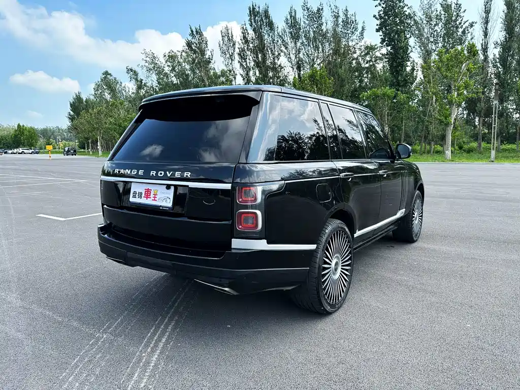 Land Rover Range Rover — миниатюра 5