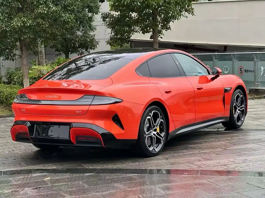 XIAOMI CAR XIAOMI SU7