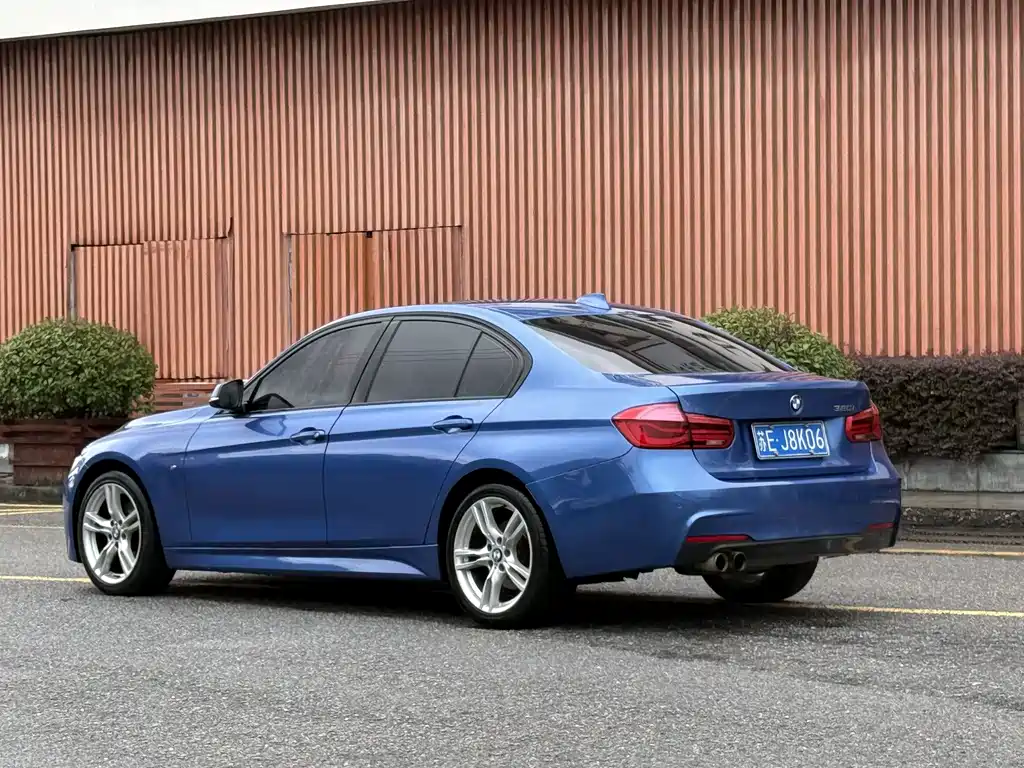 BMW 3 Series — миниатюра 3