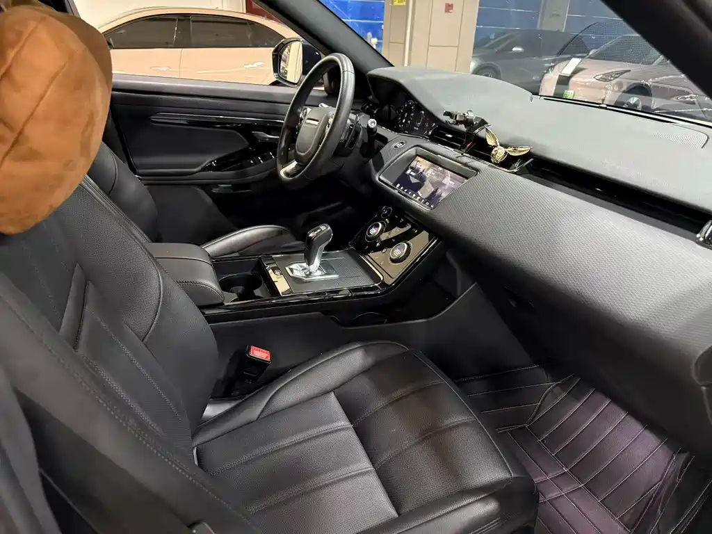 Land Rover Range Rover Evoque 2021 L 249PS R-Dynamic First edition