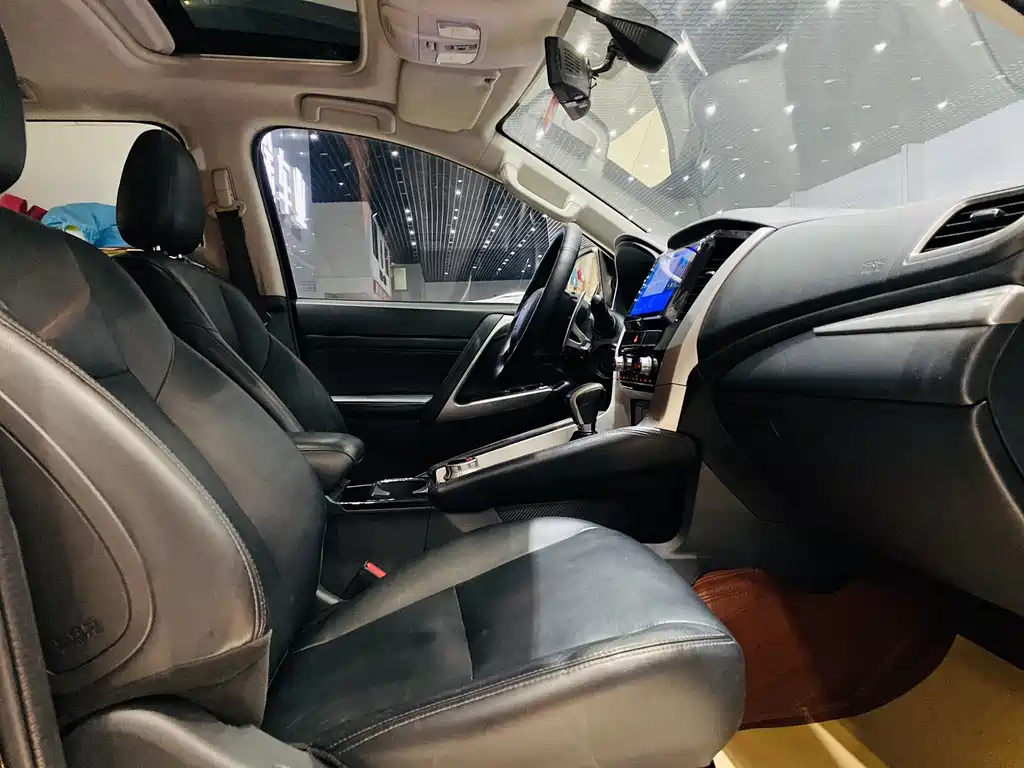 MITSUBISHI PAJERO JINCHANG