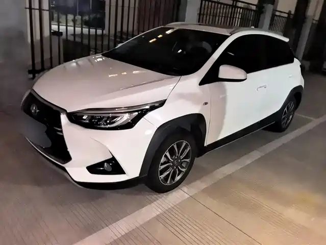 TOYOTA YARIS L ZHIXUAN