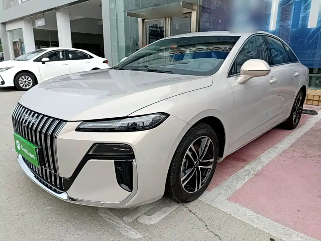 Roewe Wing Wai M7 DMH