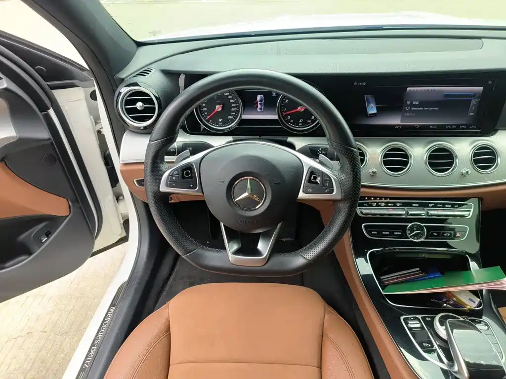 Mercedes-Benz E-Class — миниатюра 3