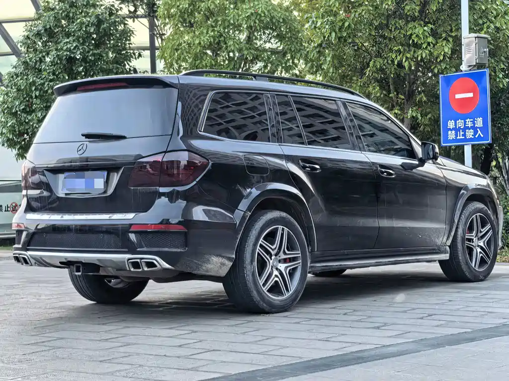 Mercedes-Benz GL-Class — миниатюра 15