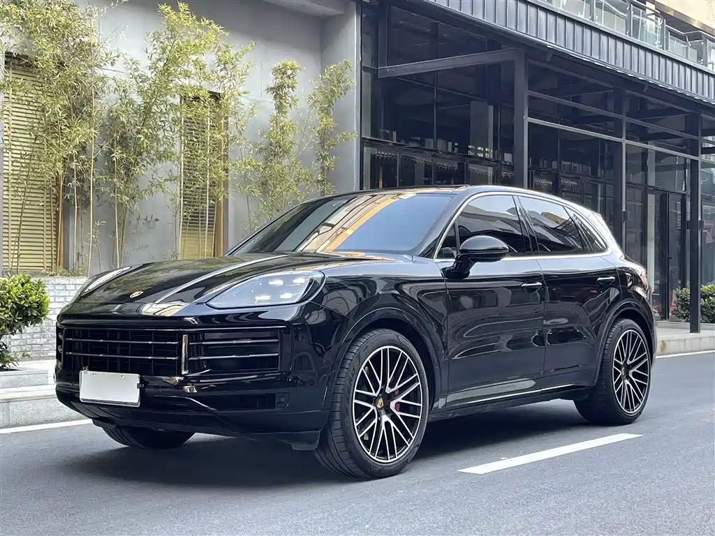 Porsche Cayenne 2024