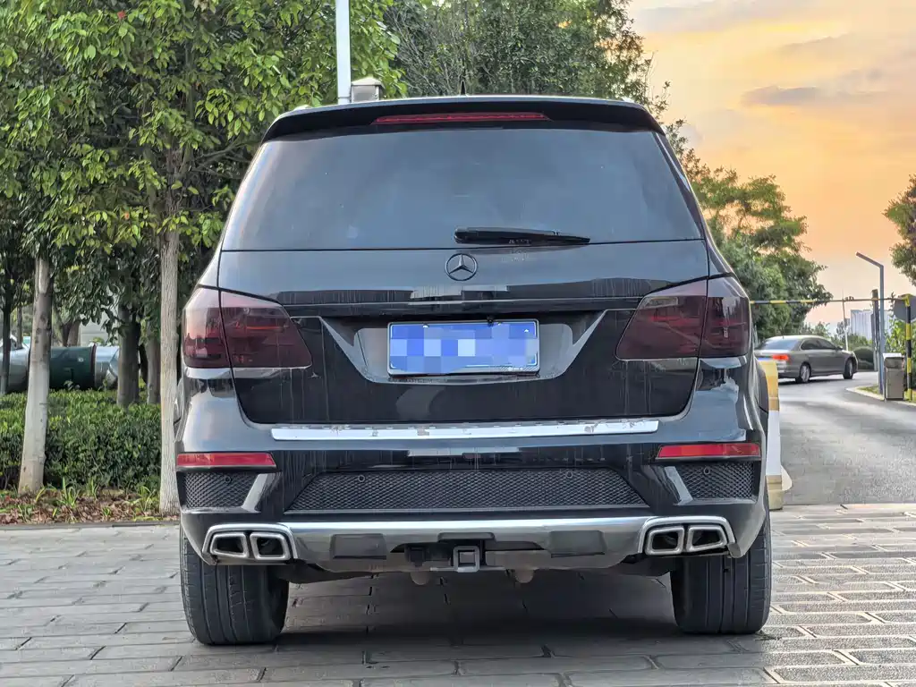 Mercedes-Benz GL-Class — миниатюра 16