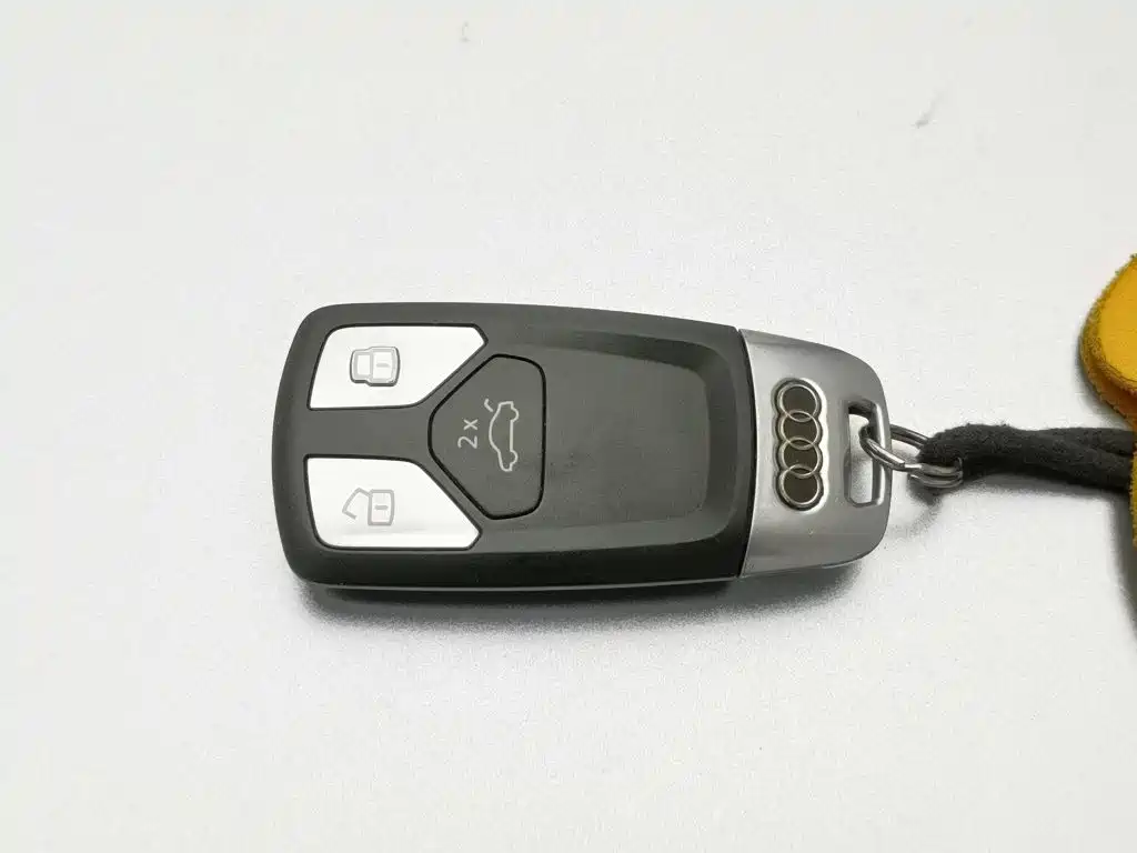 Audi A4L — миниатюра 19