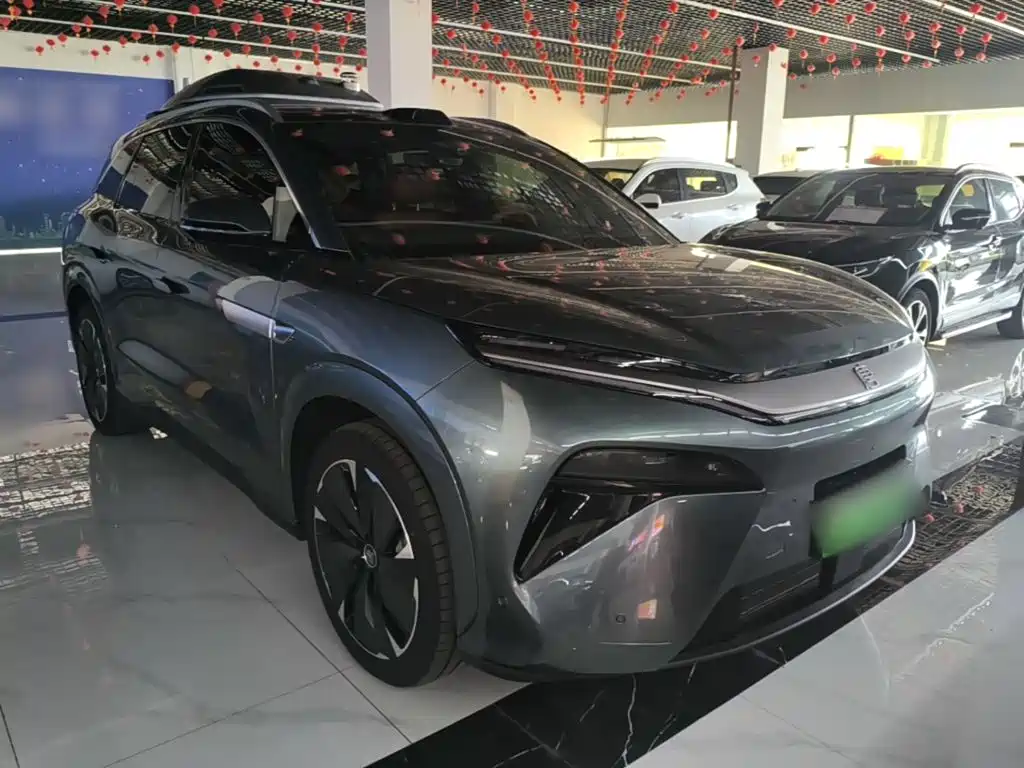BYD Tang L L 2025 DM 175KM