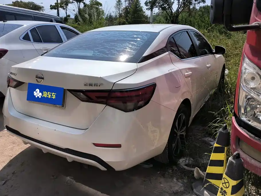 Nissan Sylphy — миниатюра 3