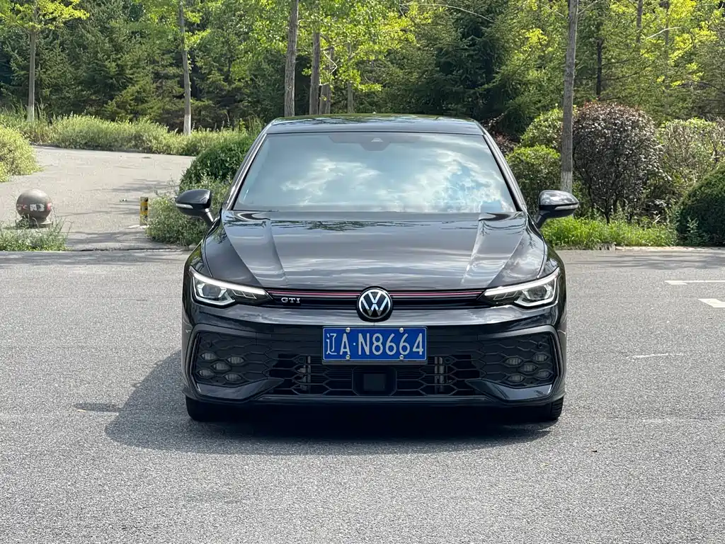 Volkswagen Golf GTI — миниатюра 2