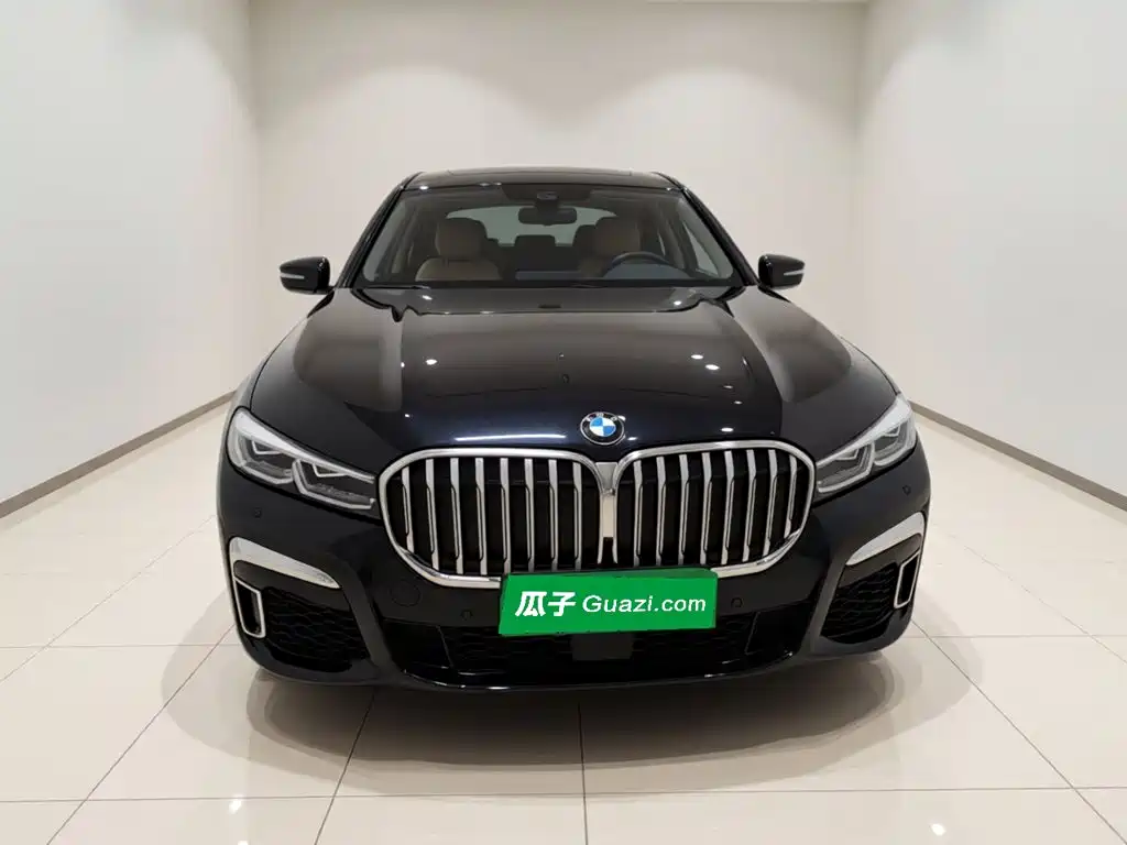 BMW 7 Series — миниатюра 2