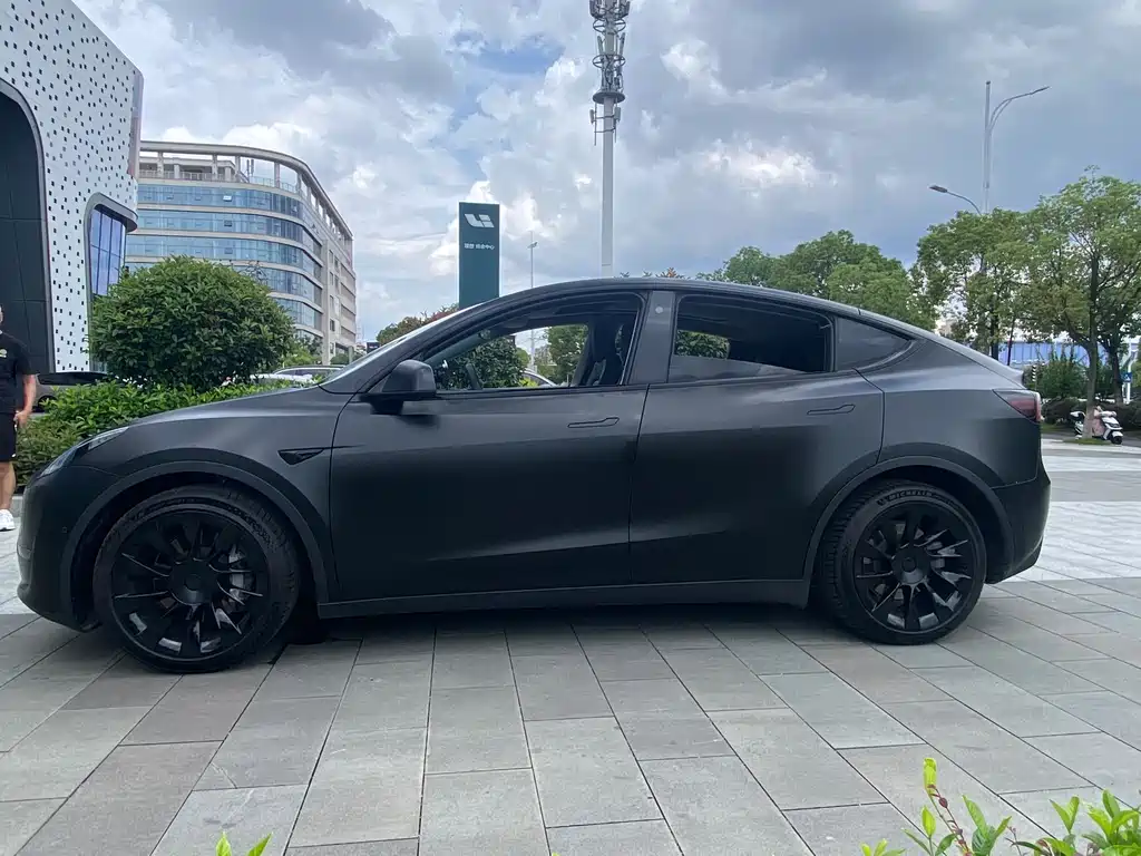 Tesla Model Y — фотографии объявления, Фото 16