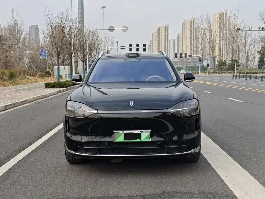 AITO ASK THE WORLD M9