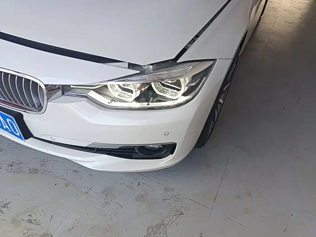 BMW 3 Series — миниатюра 24