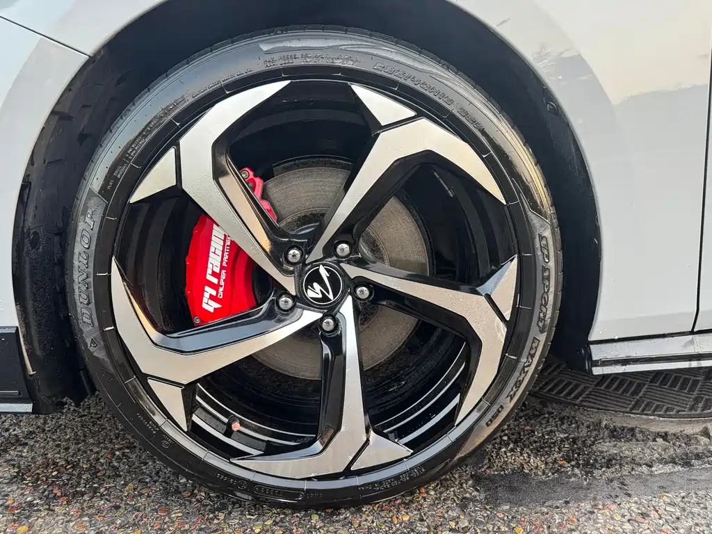 Changan UNI-V 2022 2.0T