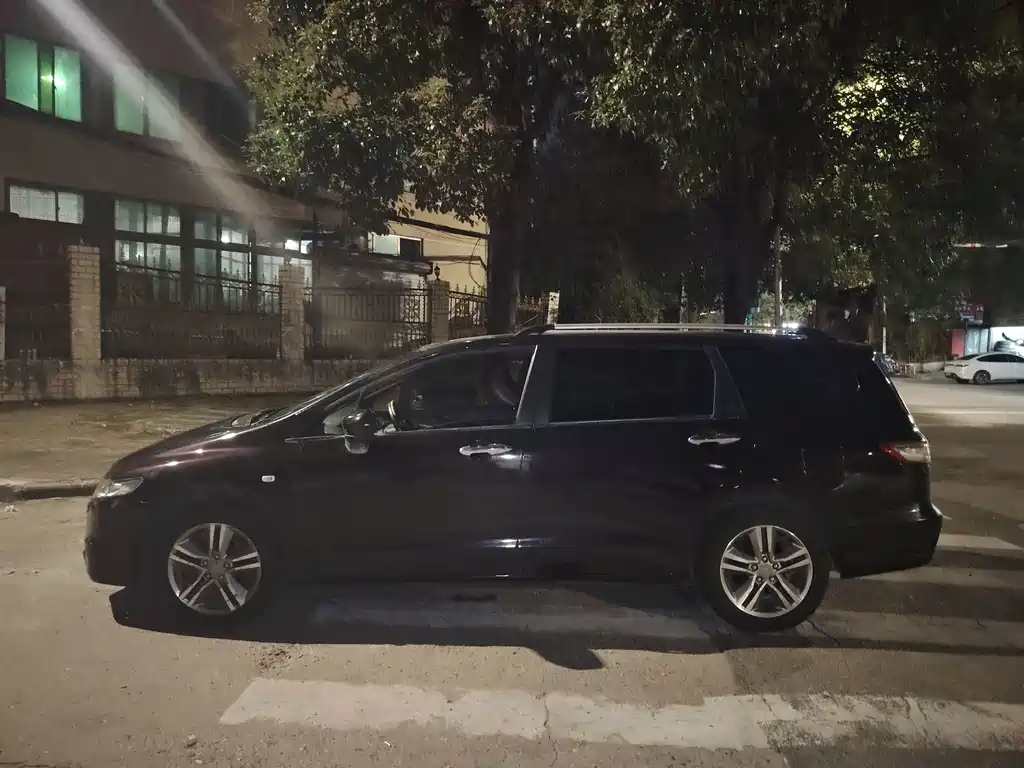 Honda Odyssey — миниатюра 7