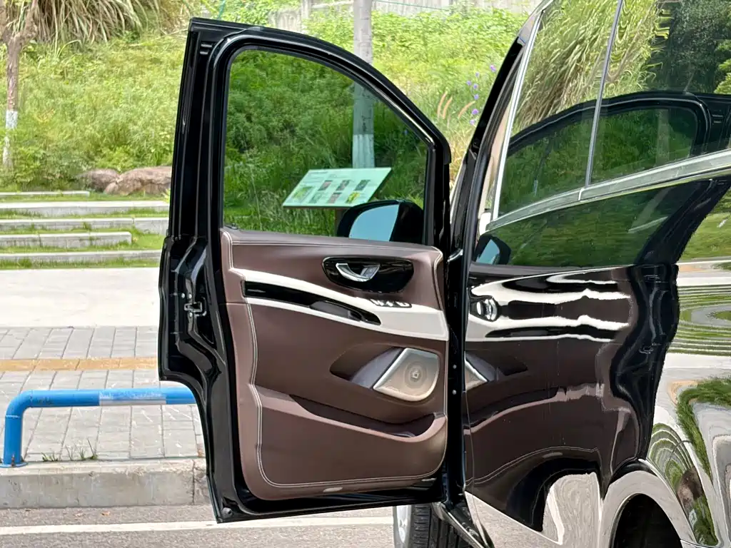 Mercedes-Benz Vito — миниатюра 27